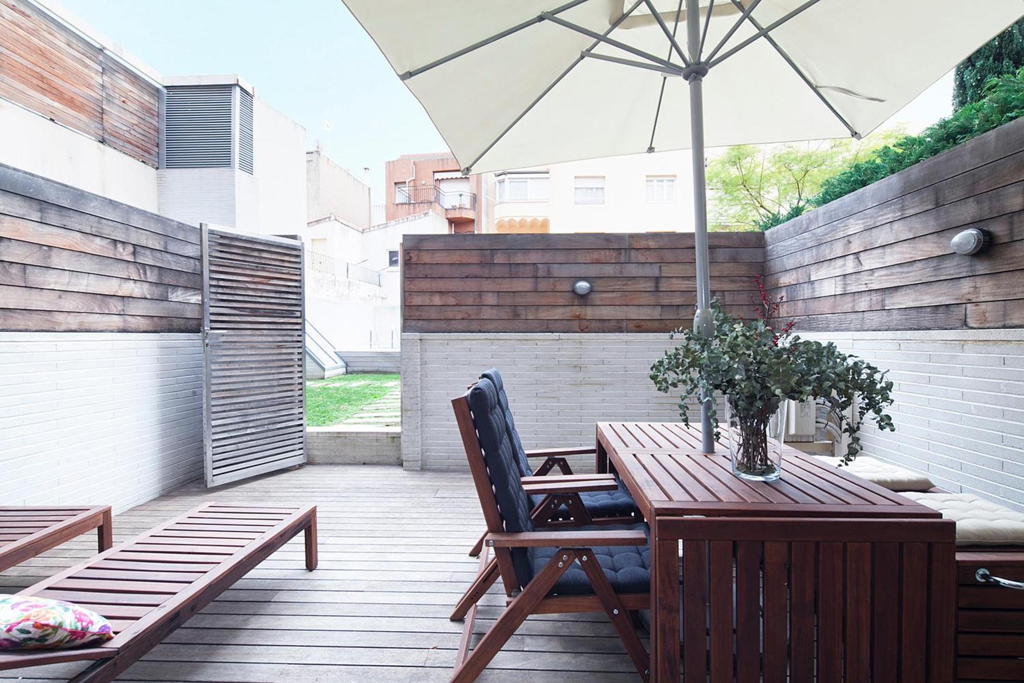 My Space Emirates - Splendid Apartment With Terrace And Pool Near Park Gueell Barcelona Ngoại thất bức ảnh