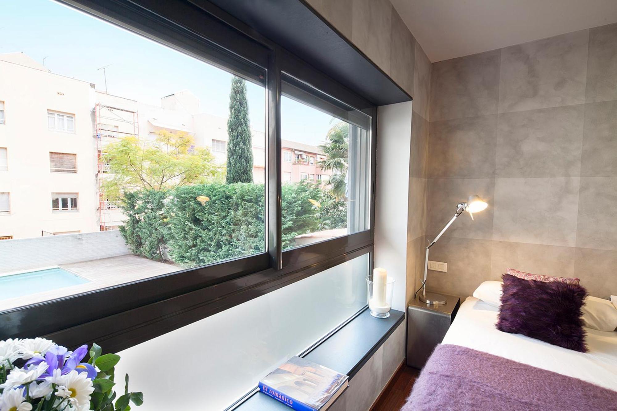 My Space Emirates - Splendid Apartment With Terrace And Pool Near Park Gueell Barcelona Ngoại thất bức ảnh