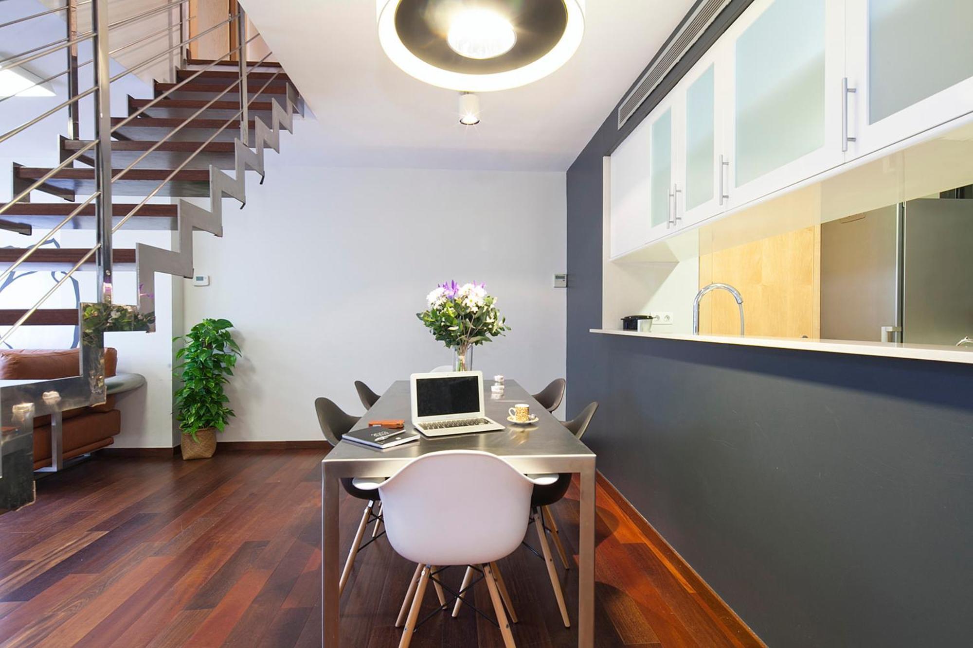 My Space Emirates - Splendid Apartment With Terrace And Pool Near Park Gueell Barcelona Phòng bức ảnh